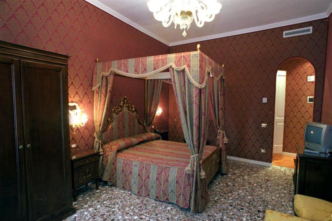 Casa Pisani Canal Венеция Экстерьер фото